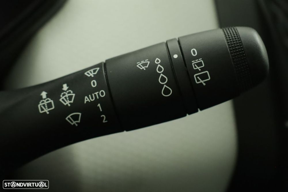 Renault Clio 1.0 TCe Limited - 17