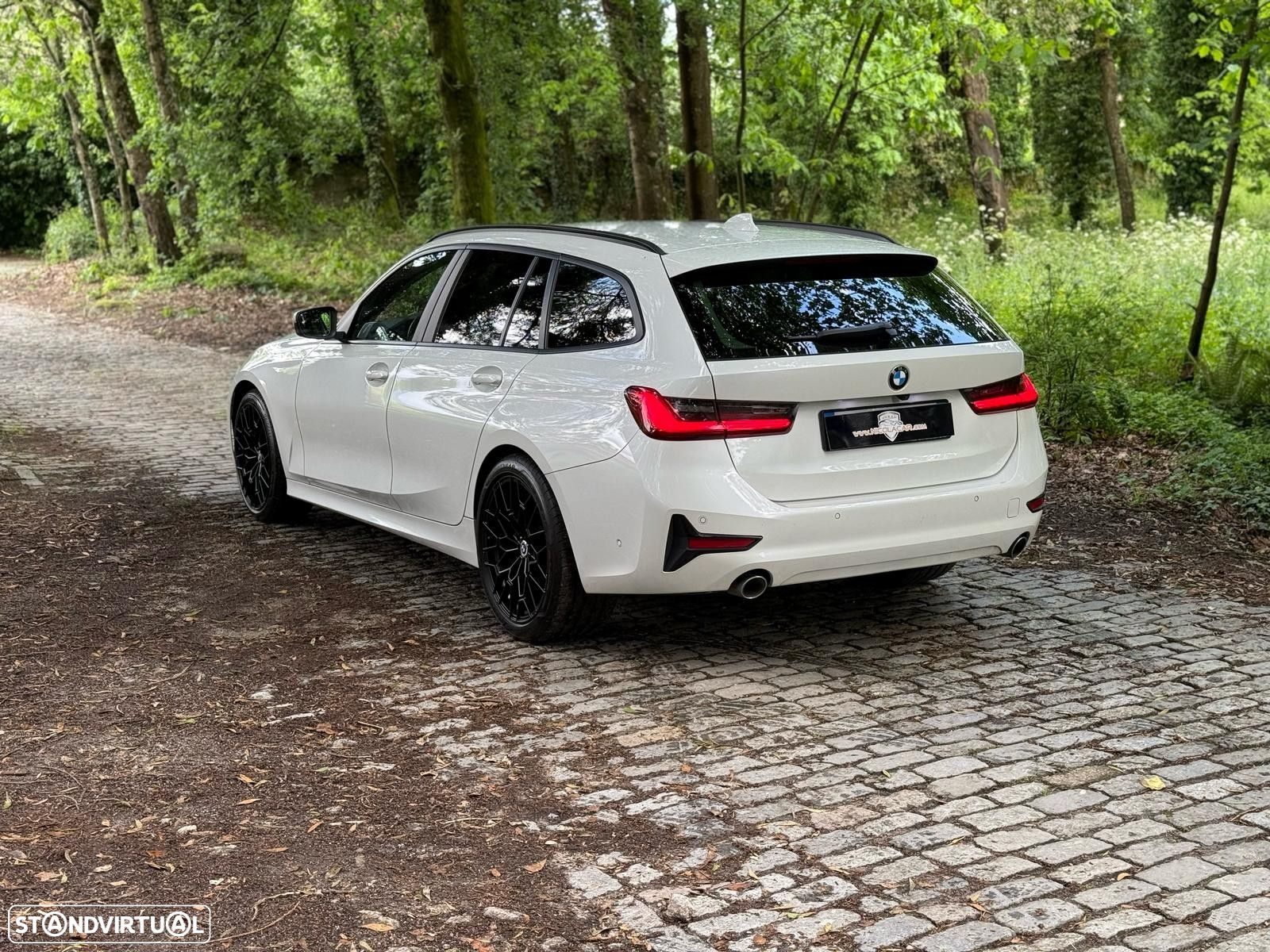 BMW 318 d Touring Pack M Auto - 4