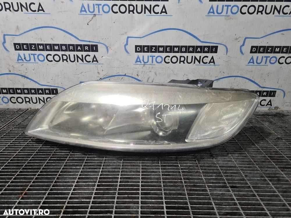 Far Stanga AUDI Q7 2005 - 2009 SUV 4 Usi (1214) Xenon - 1