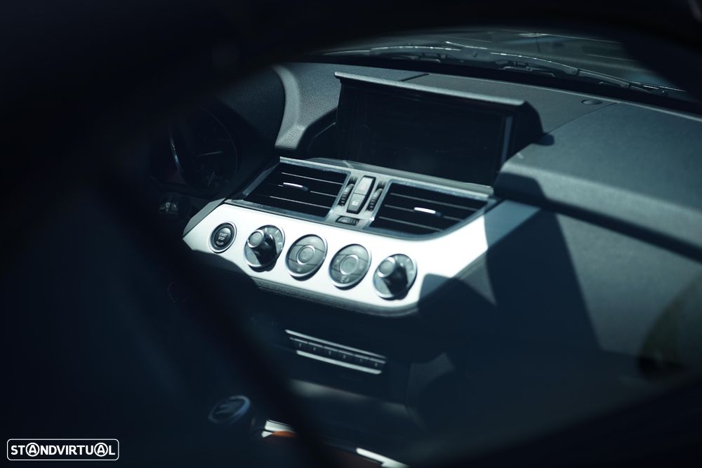 BMW Z4 sDrive20i - 40