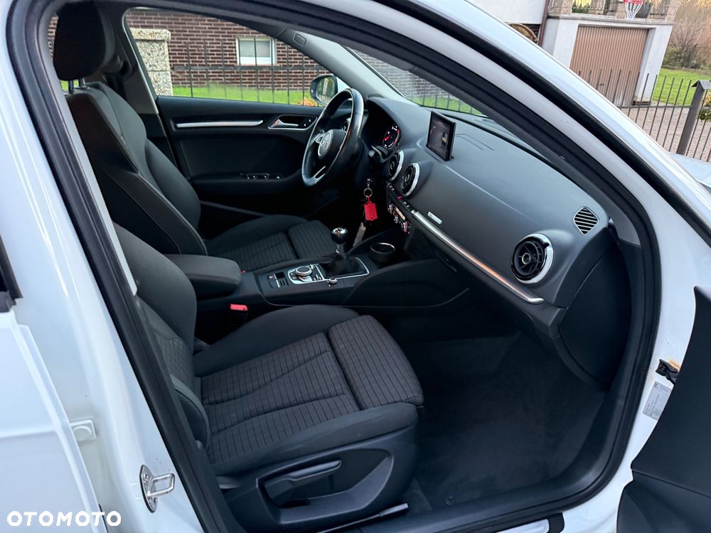 Audi A3 Sportback 2.0 TDI (clean diesel) Ambition - 14