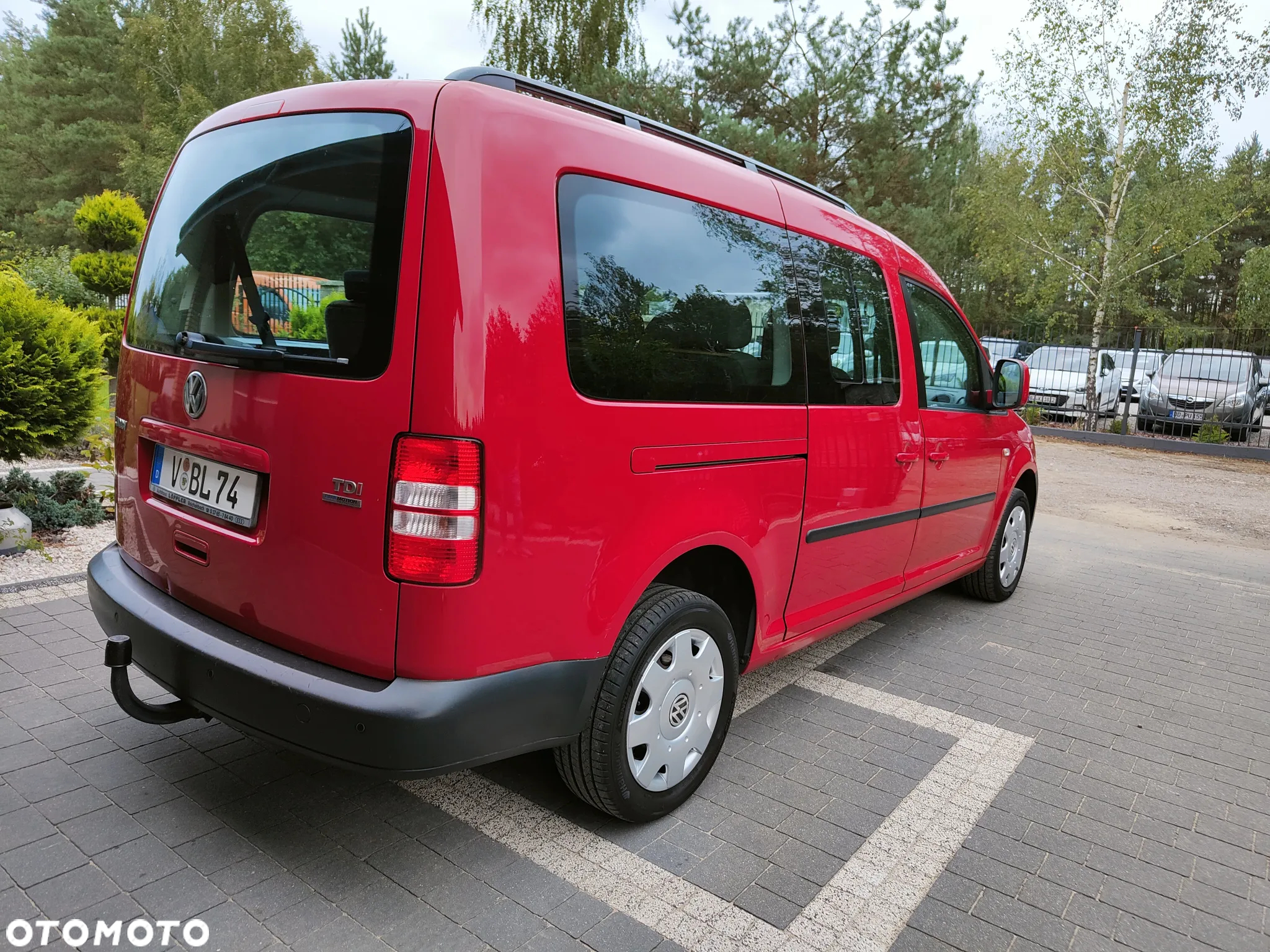 Volkswagen Caddy Maxi 1.6 TDI Highline DSG - 4
