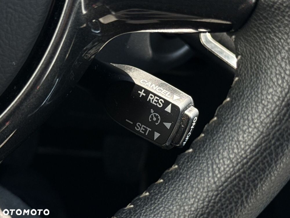 Toyota Yaris - 23