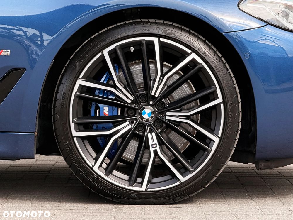 BMW Seria 5 530d xDrive M Sport Edition - 13
