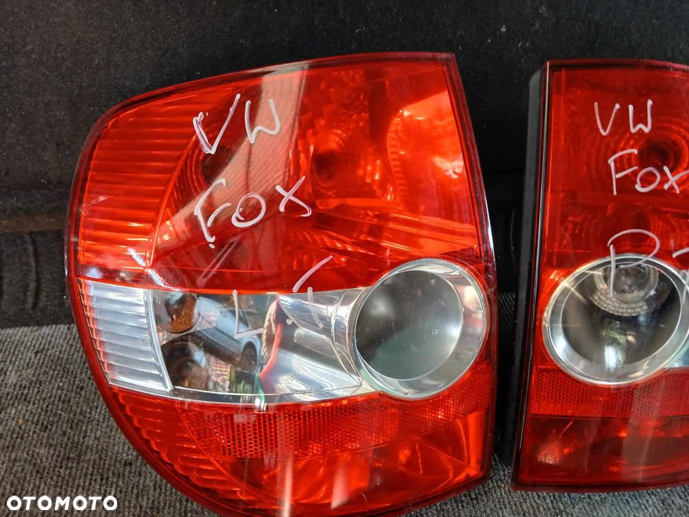 Volkswagen Fox Lampa tylna lewa, prawa - 4