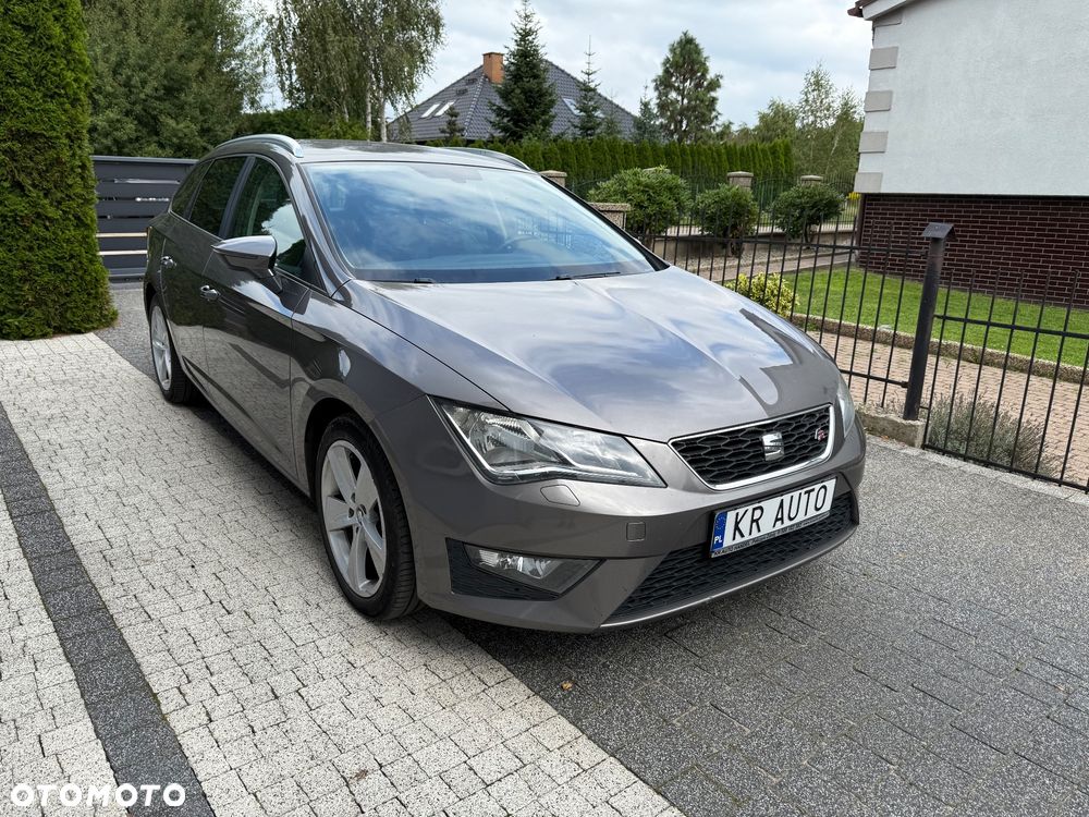 Seat Leon 2.0 TDI DPF Ecomotive FR - 1