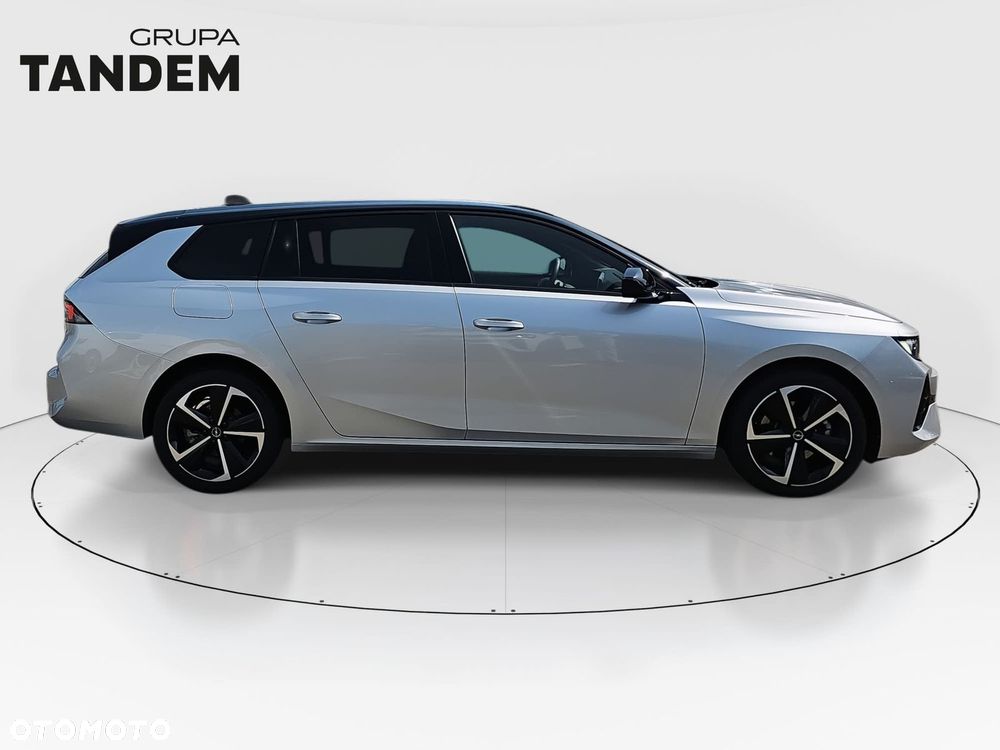 Opel Astra 1.2 T GS S&S - 4