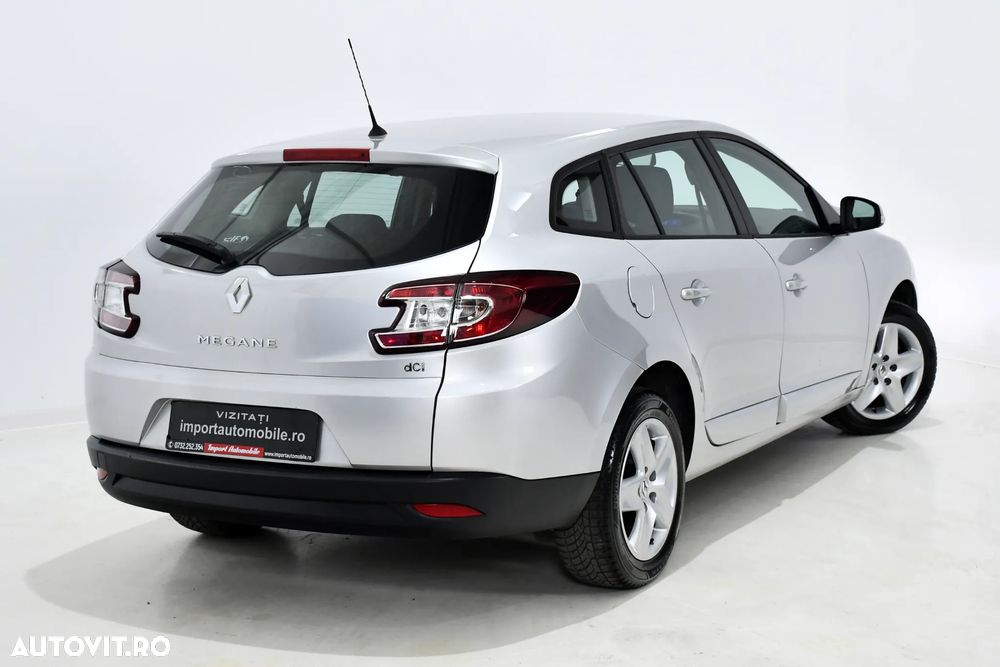 Renault Megane 1.5 dCi Expression - 10