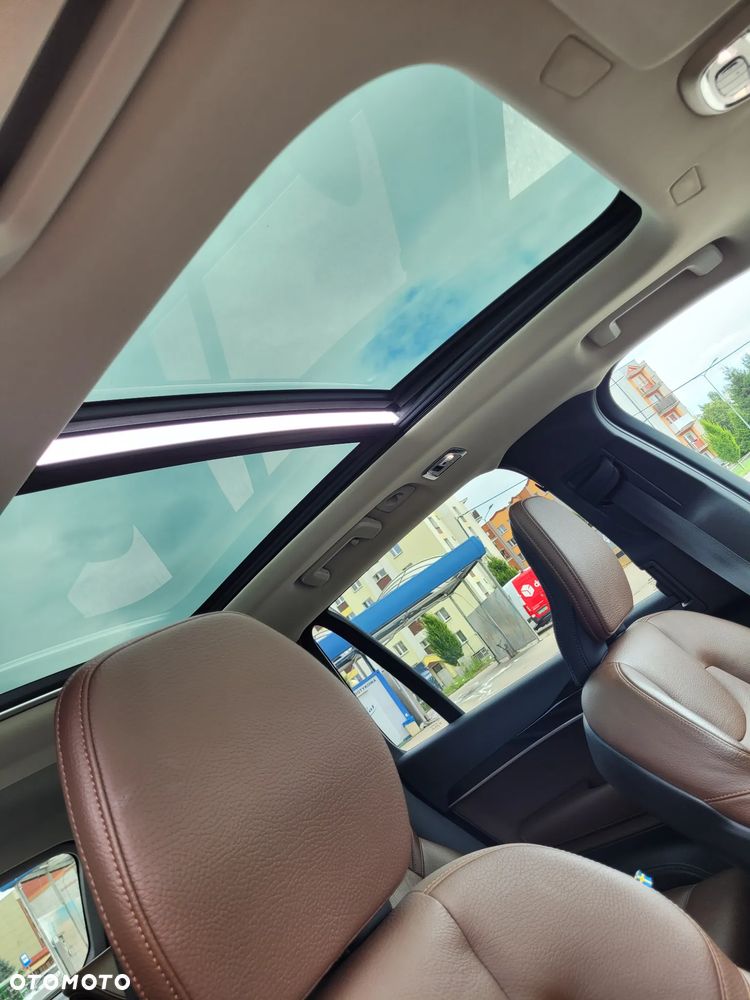 Volvo XC 90 - 20