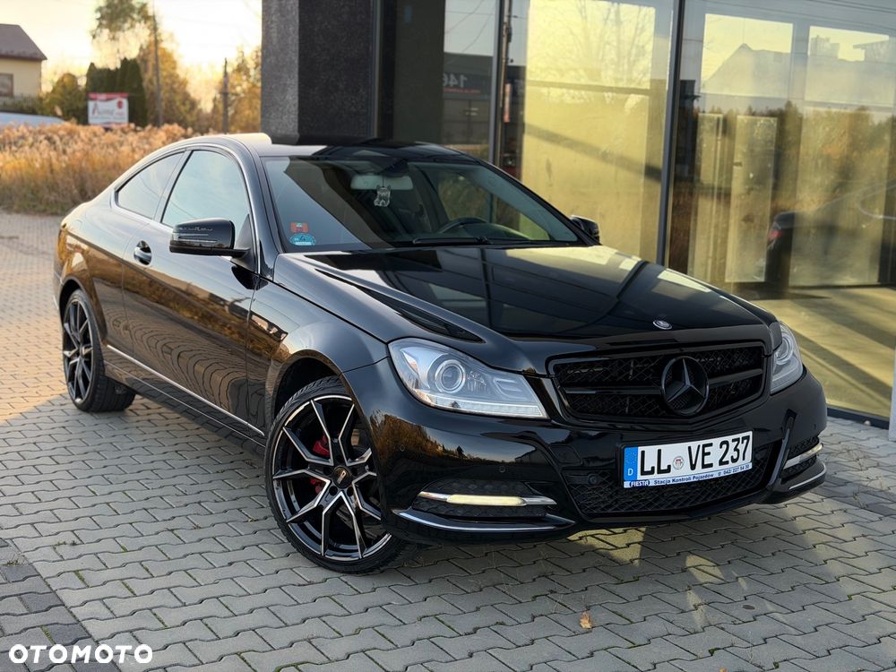 Mercedes-Benz Klasa C 180 Coupe BlueEFFICIENCY - 3