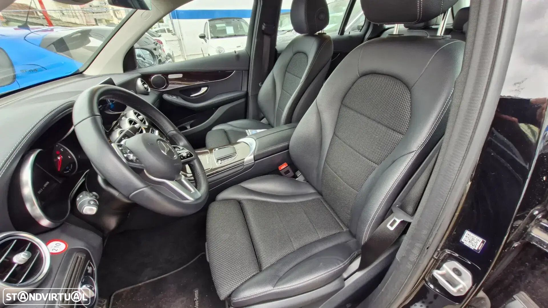 Mercedes-Benz GLC 300 - 4