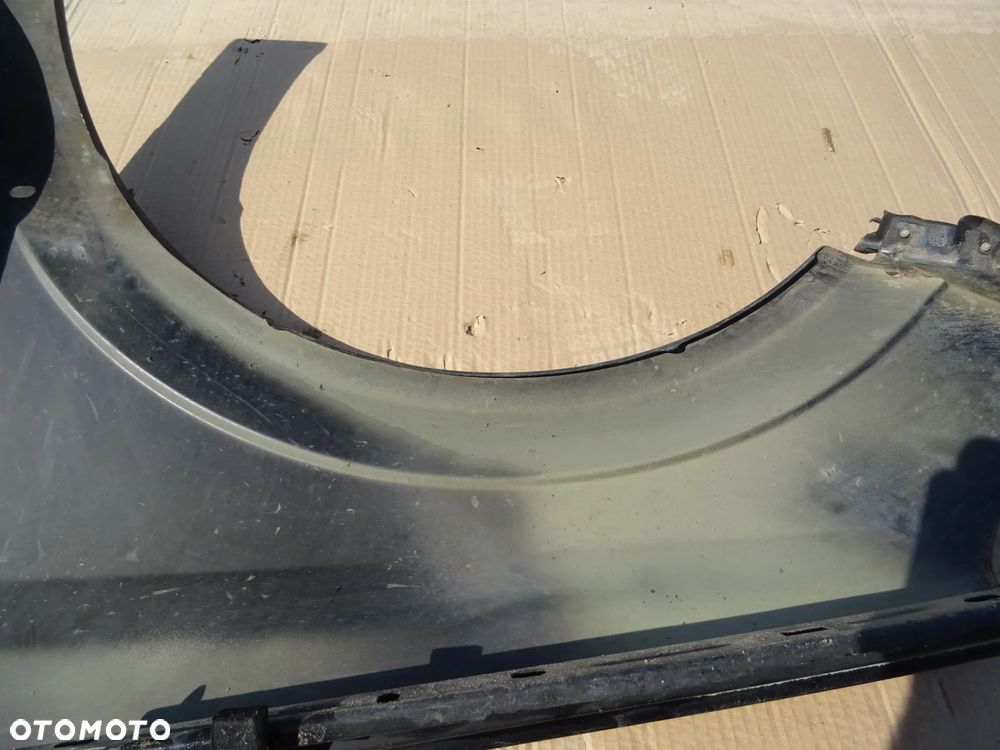 Błotnik Prawy Przód Opel Astra H - 10