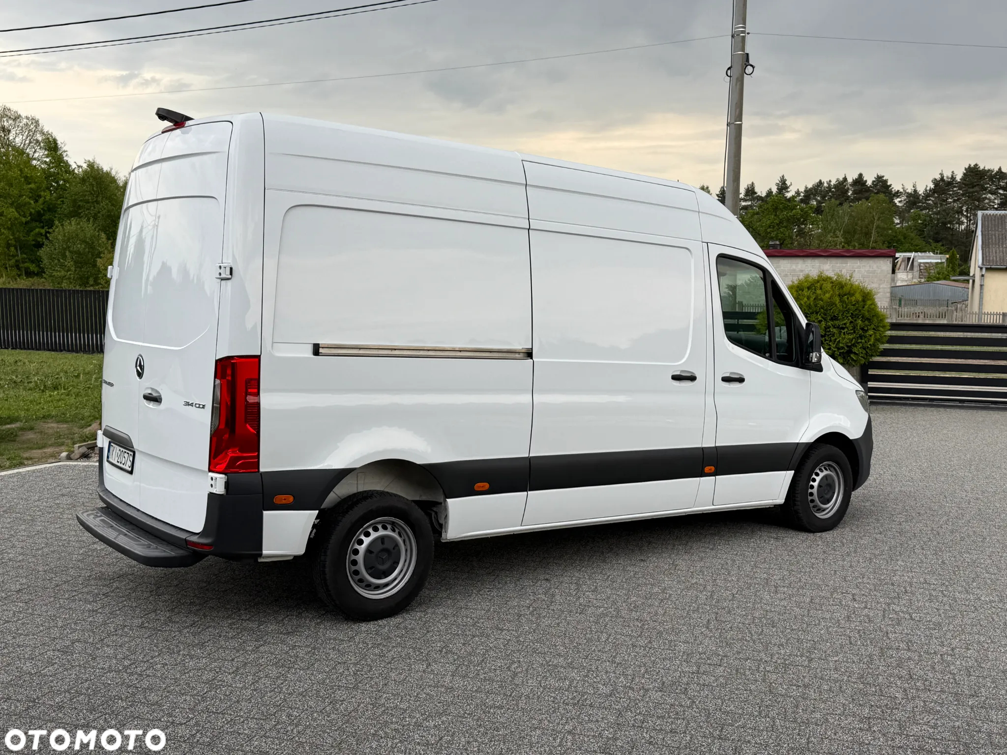Mercedes-Benz L2H2 SALON PL. 84 tys. km! Stan idealny! - 17