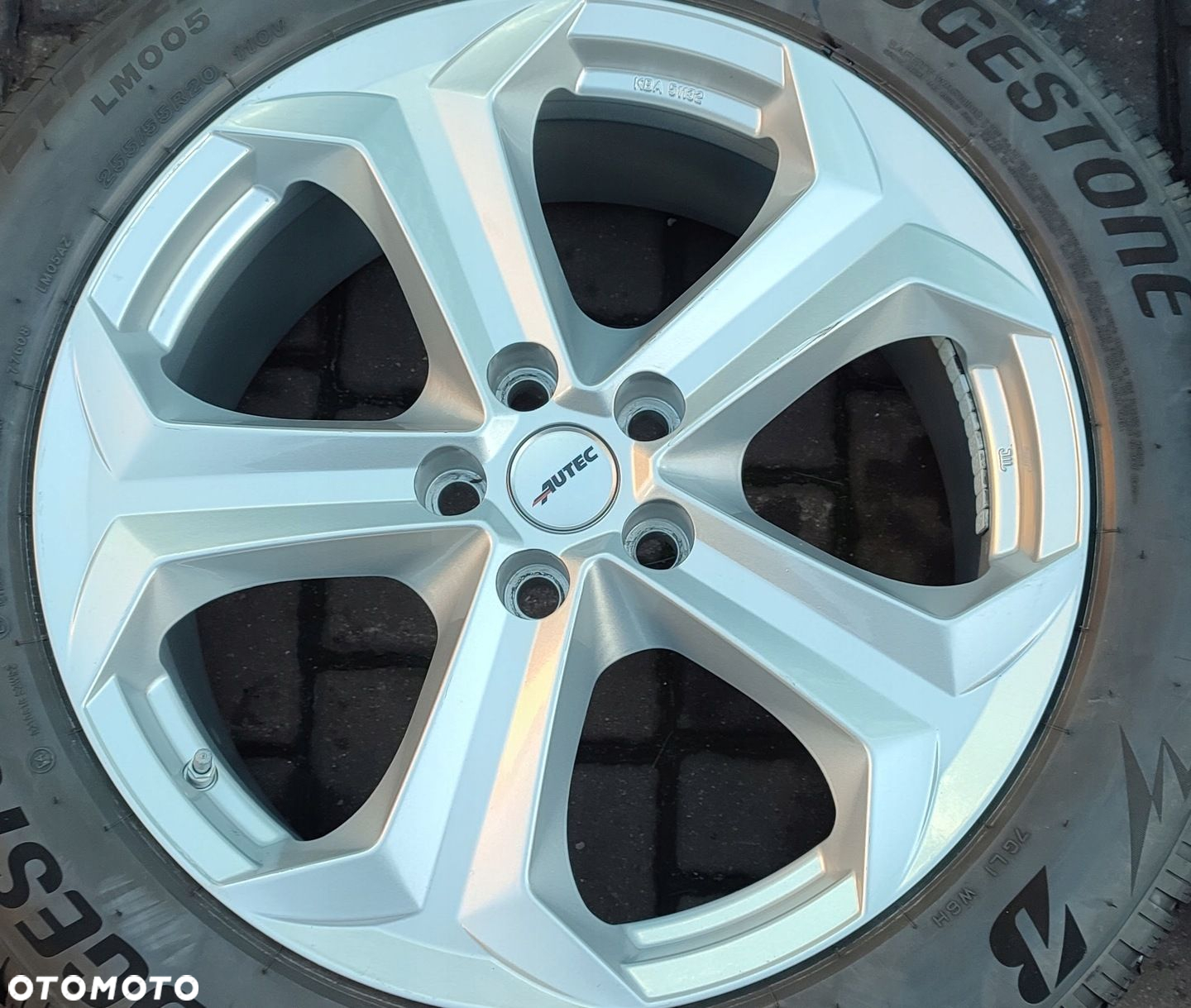 Felgi Aluminiowe Land Rover Range Rover 20 cali 5x120 9Jx20 Et42 Ø72,6mmBdb - 2