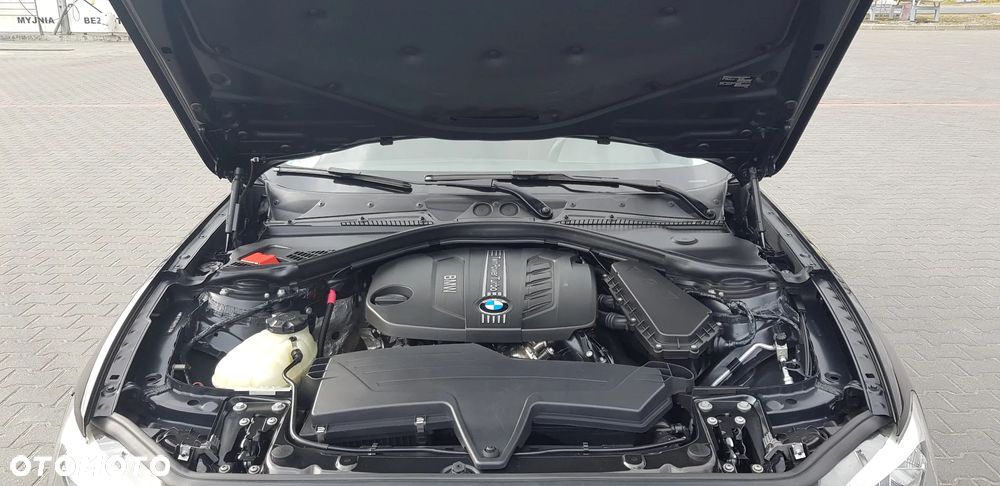 BMW Seria 1 120d - 13