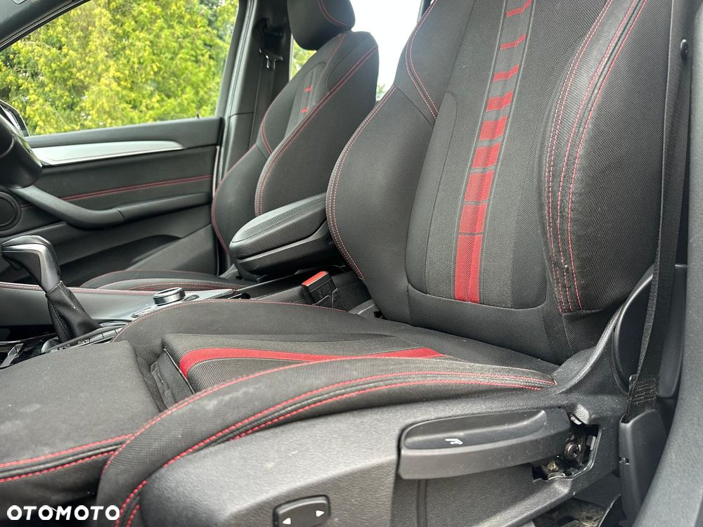 BMW X1 sDrive18d Sport Line sport - 11