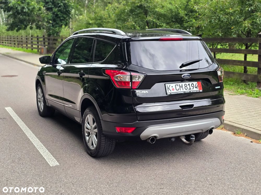 Ford Kuga 1.5 EcoBoost 2x4 Titanium - 18
