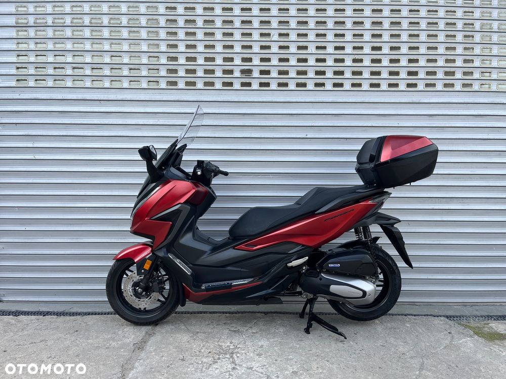 Honda NSS - 37
