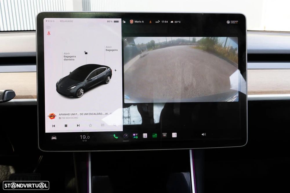 Tesla Model 3 Long-Range Dual Motor AWD - 16