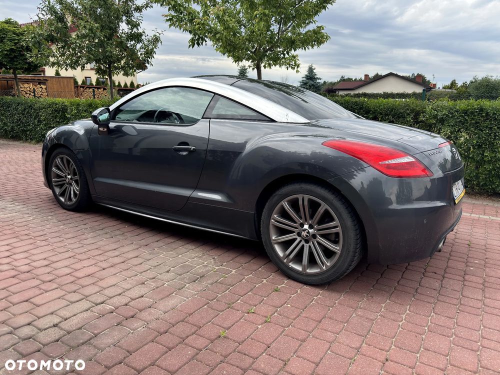 Peugeot RCZ - 3