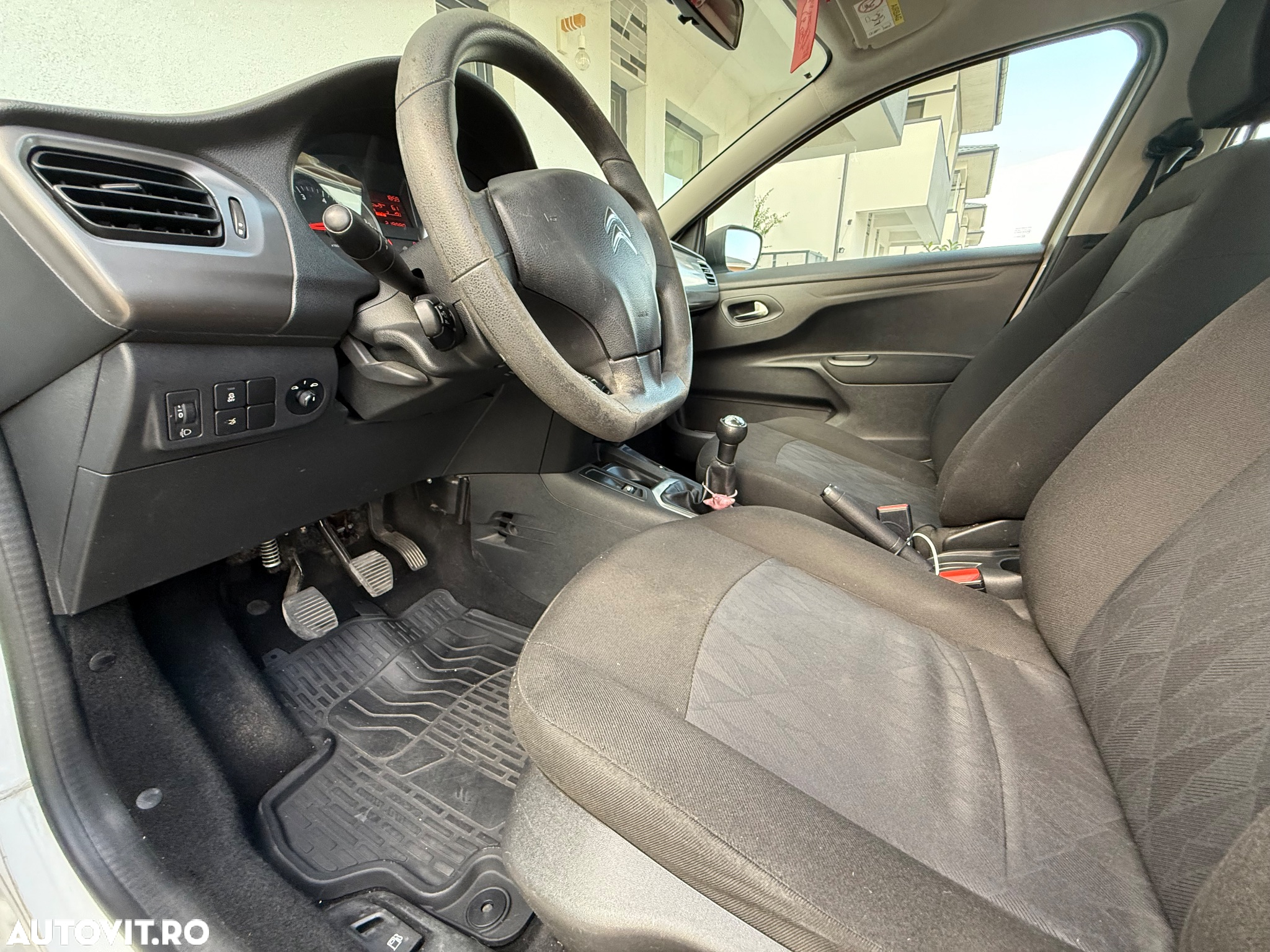 Citroën C-Elysée 1.6 HDi BVM Seduction - 7
