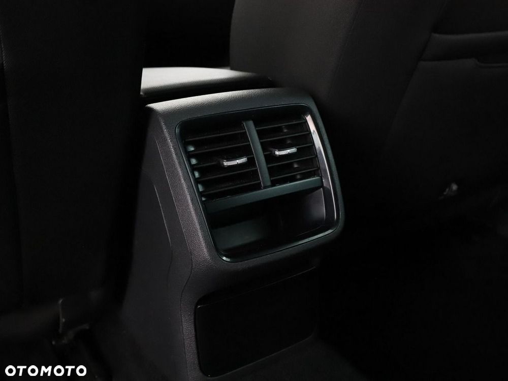 Skoda Octavia 2.0 TDI DSG Style - 38