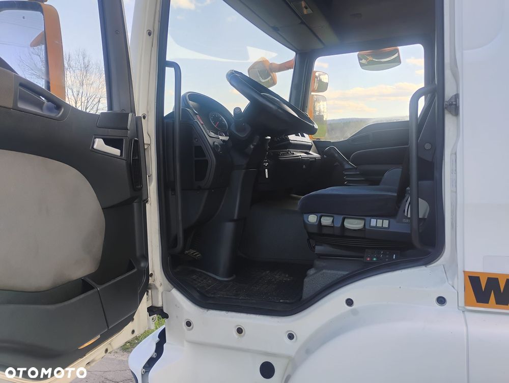 MAN Tgm 15 280 pojazd specjalny pomoc drogowa autolaweta - 8