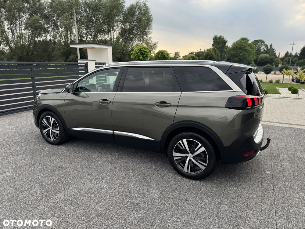 Peugeot 5008 - 12