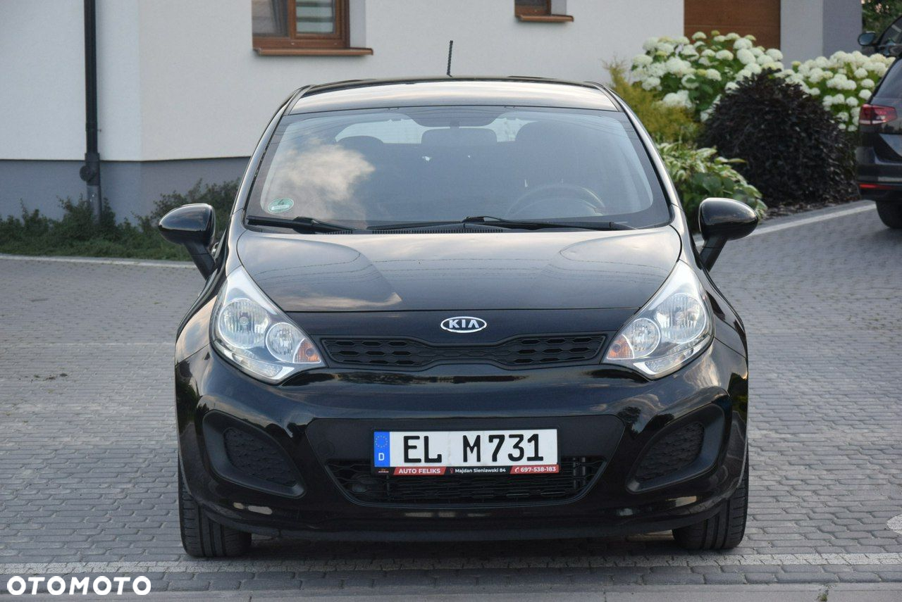 Kia Rio - 2