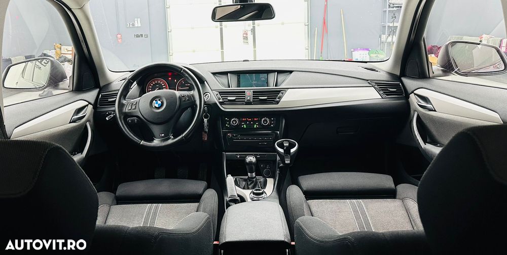 BMW X1 xDrive18d Sport Line - 6