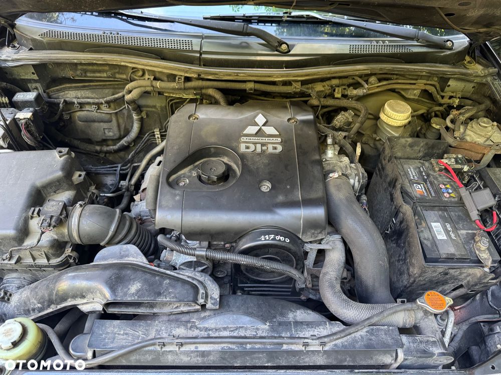 Mitsubishi L200 2.5 DID Intense + - 34