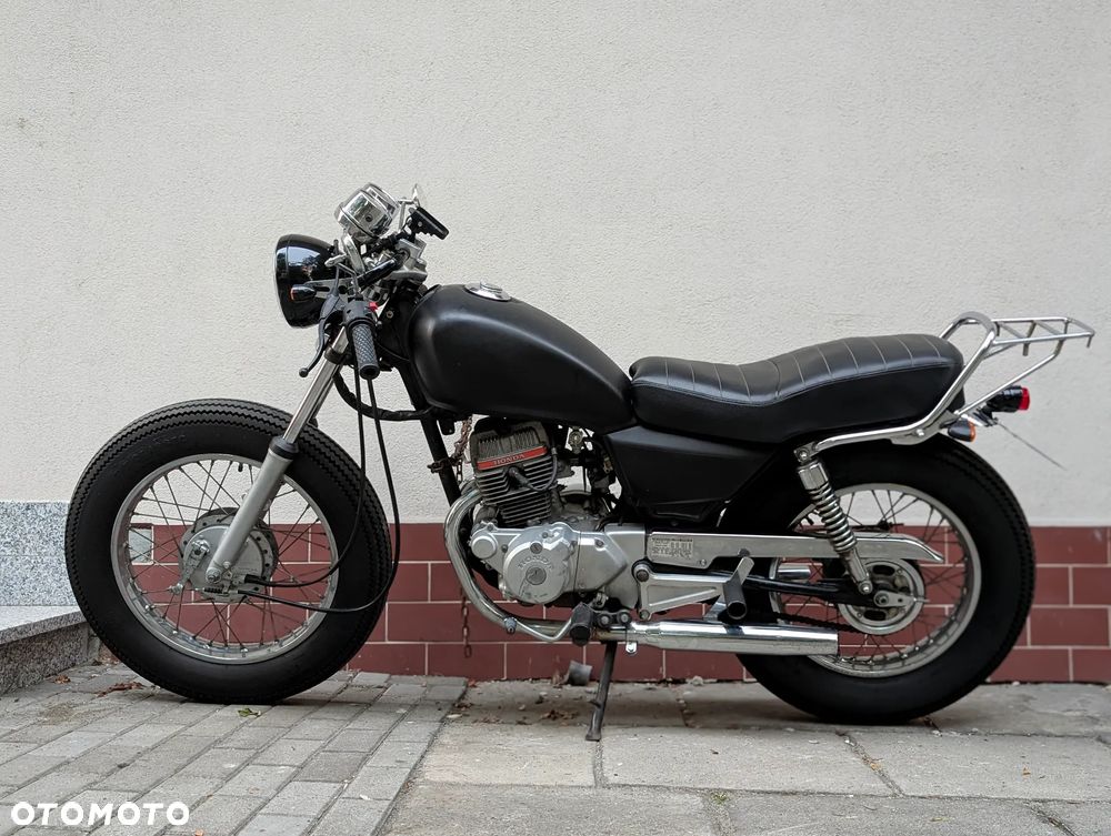 Honda CM - 3