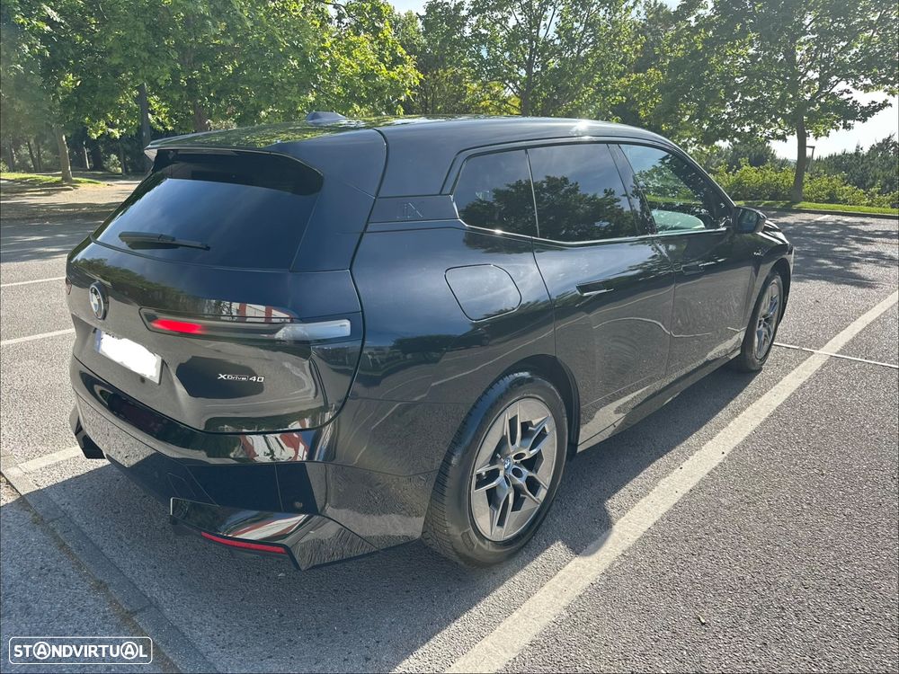 BMW iX xDrive 40 Pack Desportivo - 15