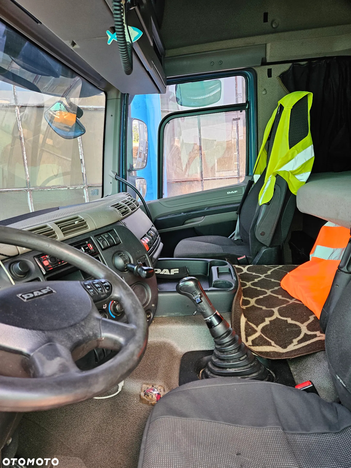 DAF FAR CF 85 - 4
