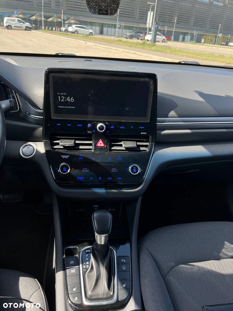 Hyundai IONIQ - 30