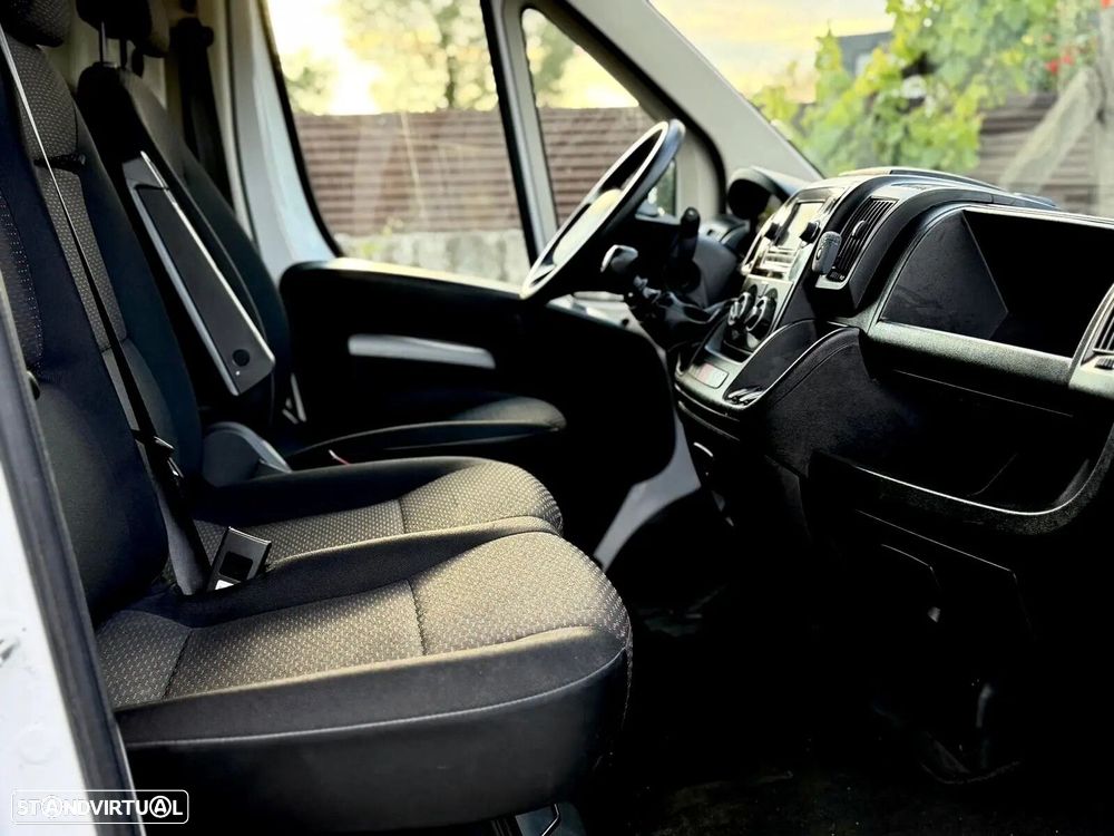 Peugeot Boxer 2.2 BlueHDi 35 Heavy L4 CD - 18