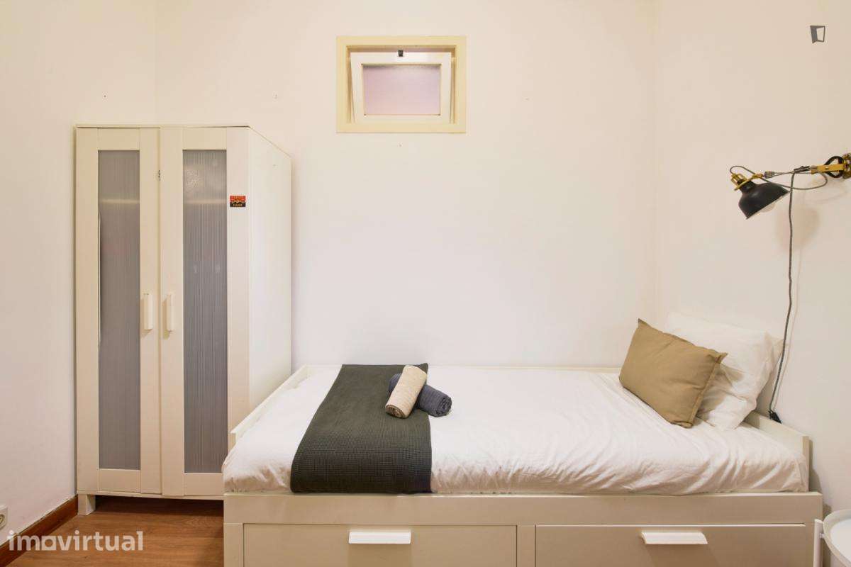 Quarto - localizado em Arroios Lisbon - Grande imagem: 4/33