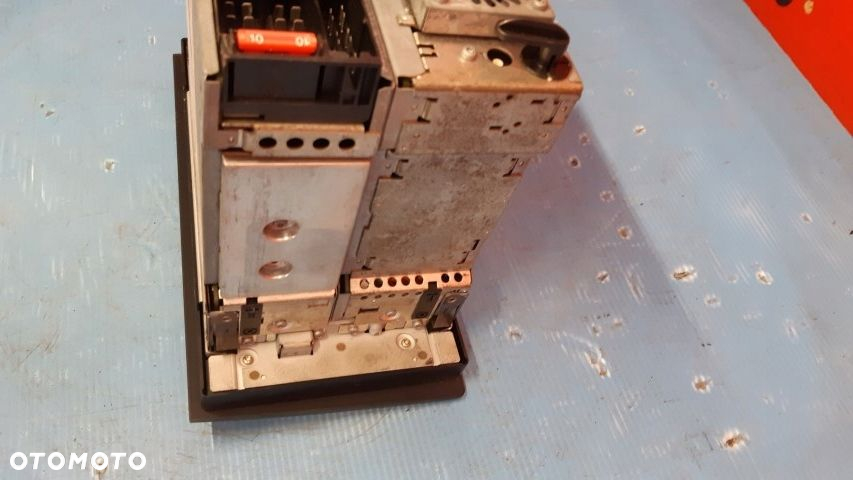 Audi A6 c5 a8 d2 nawigacja Radio - 6