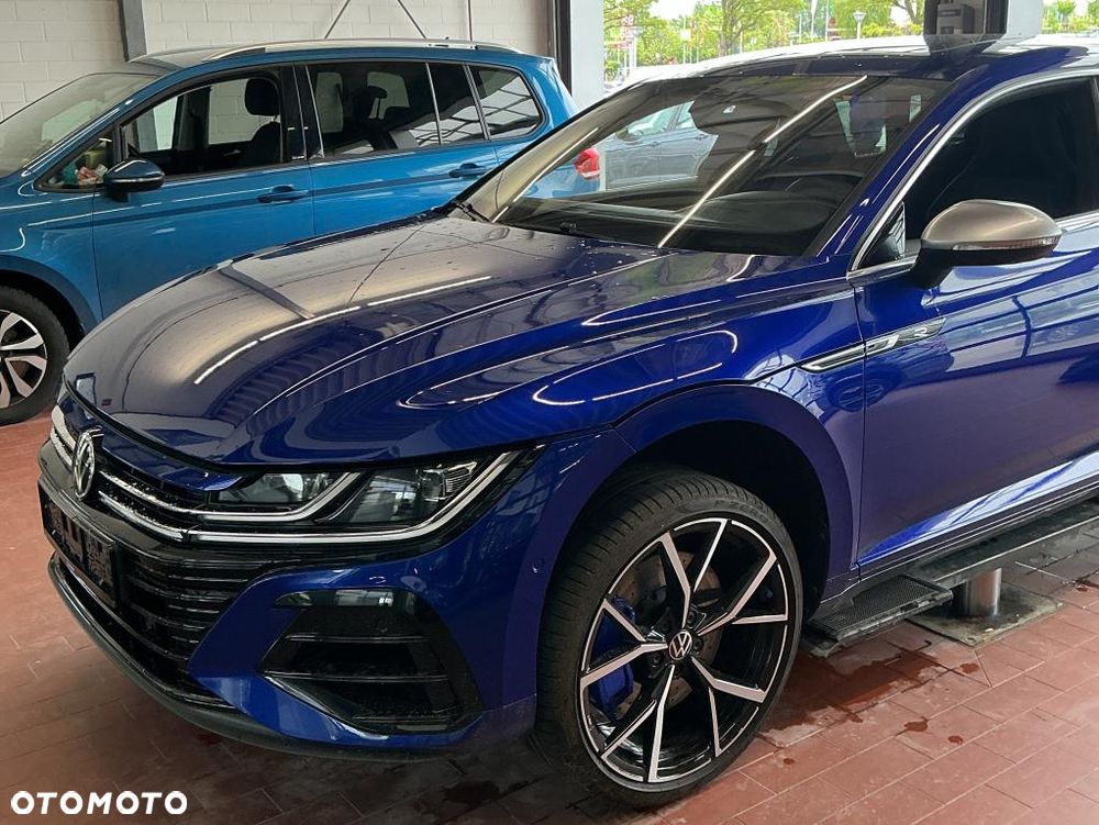 Volkswagen Arteon 2.0 TSI 4Motion R DSG - 2