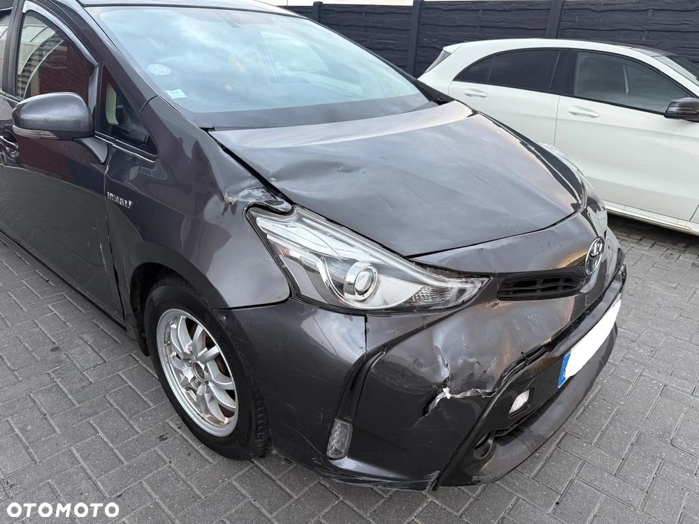 Toyota Prius+ (Hybrid) - 27