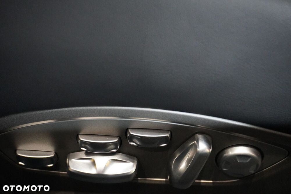 Porsche 718 Spyder - 23