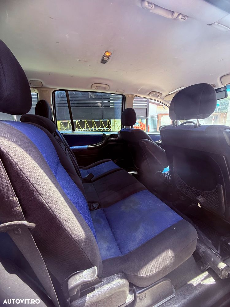 Opel Zafira - 4