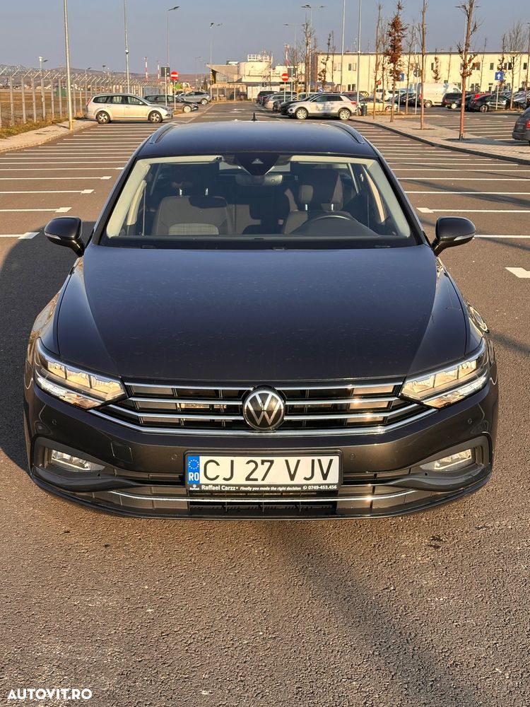 Volkswagen Passat 2.0 TDI SCR DSG - 10