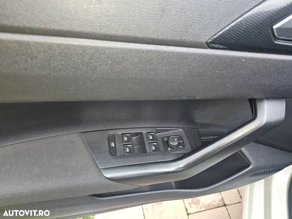 Volkswagen Polo 1.0 TSI Comfortline - 19