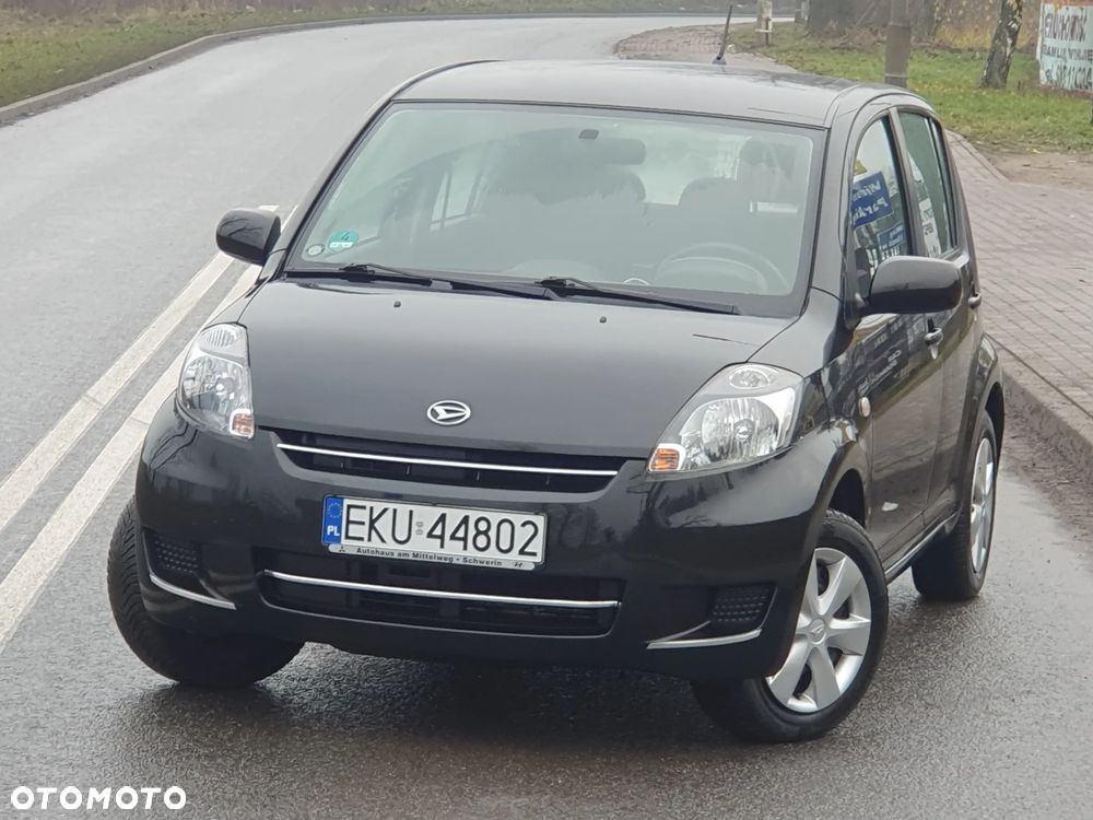 Daihatsu Sirion - 23