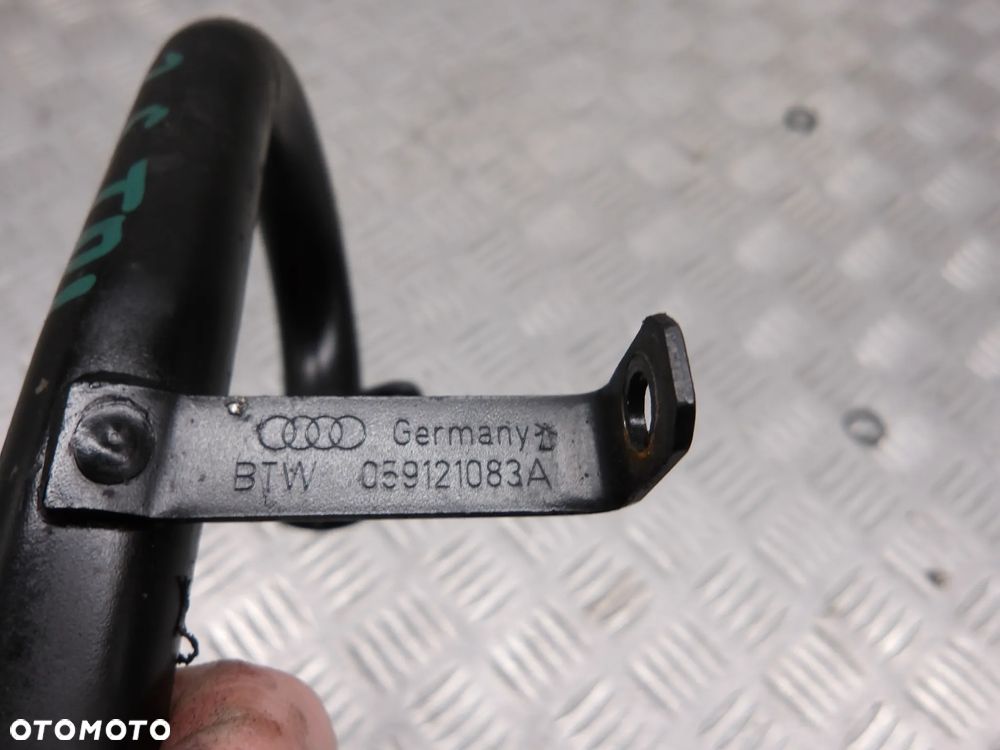 PASSAT B5 FL SEDAN 2.5 TDI 4MOTION RURA WĄŻ PRZEWÓD WODY 059121083 - 4