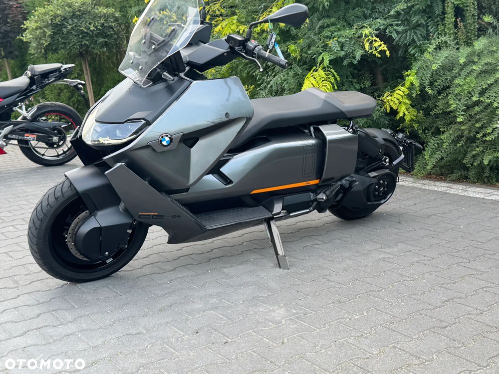 BMW CE 04 - 8
