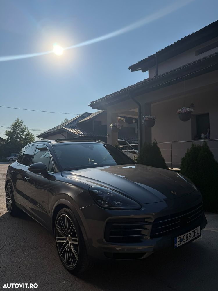 Porsche Cayenne Standard - 5