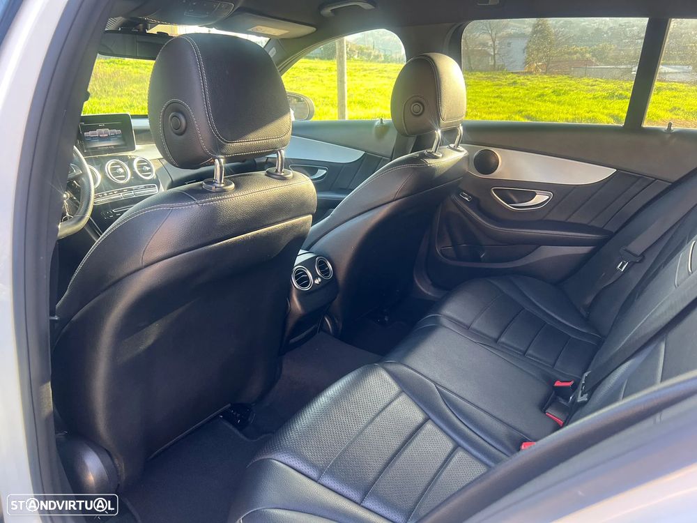 Mercedes-Benz C 200 - 13