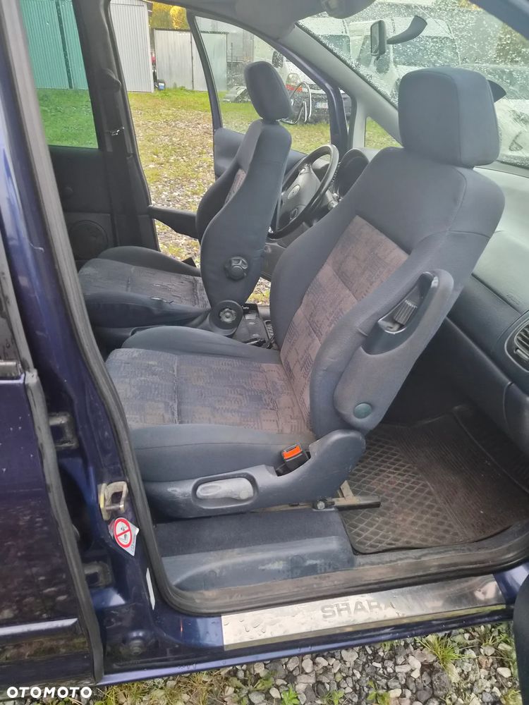 Volkswagen Sharan 1.9 TDI Comfortline - 15